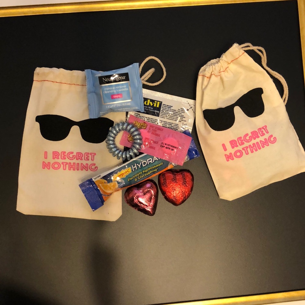 Regret nothing gift bags
